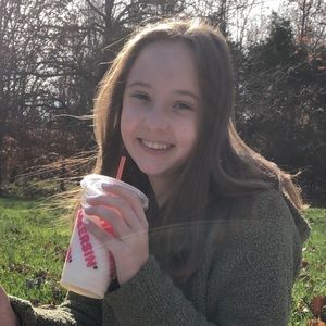 Meet your Posher, Hannah